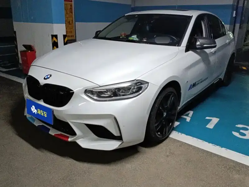 BMW 1 Series, 2021