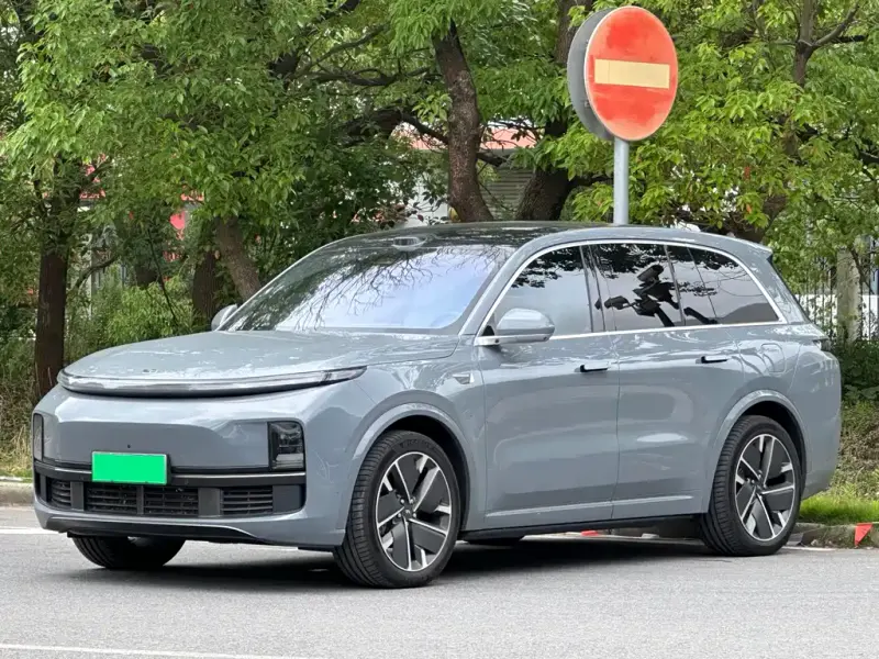 Li Auto Li L8, 2025