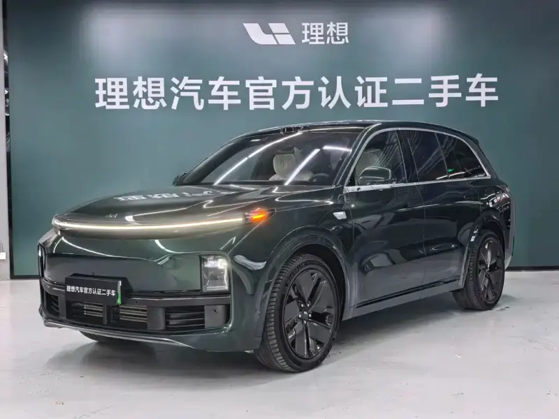 Li Auto Li L8, 2025