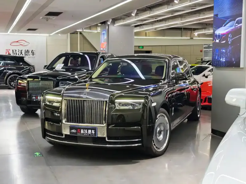 Rolls-Royce Phantom, 2023