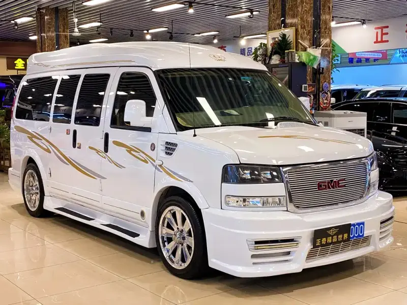 GMC Savana, 2014
