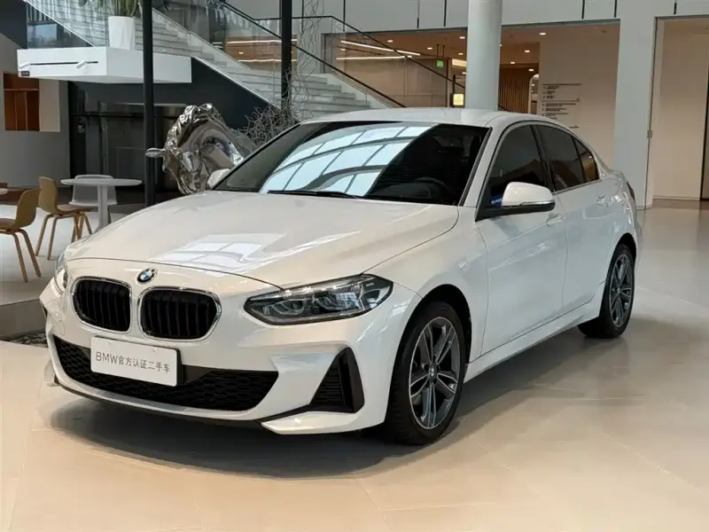 BMW 1 Series, 2021