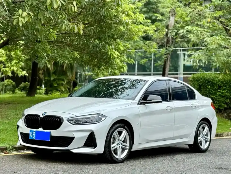 BMW 1 Series, 2021