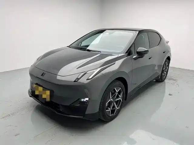 Lynk & Co Z20, 2024