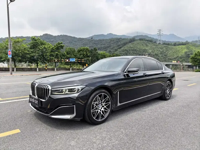 BMW 7 Series, 2019