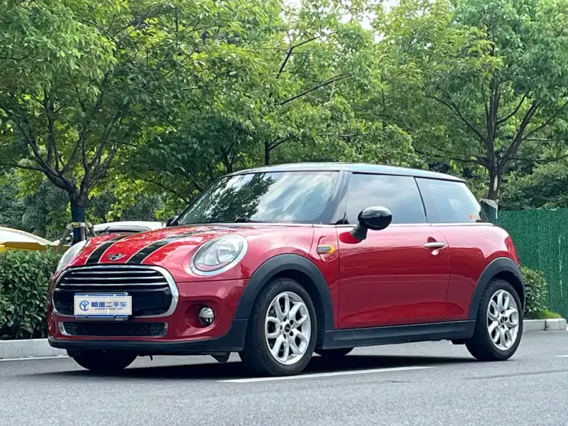 MINI Mini, 2015