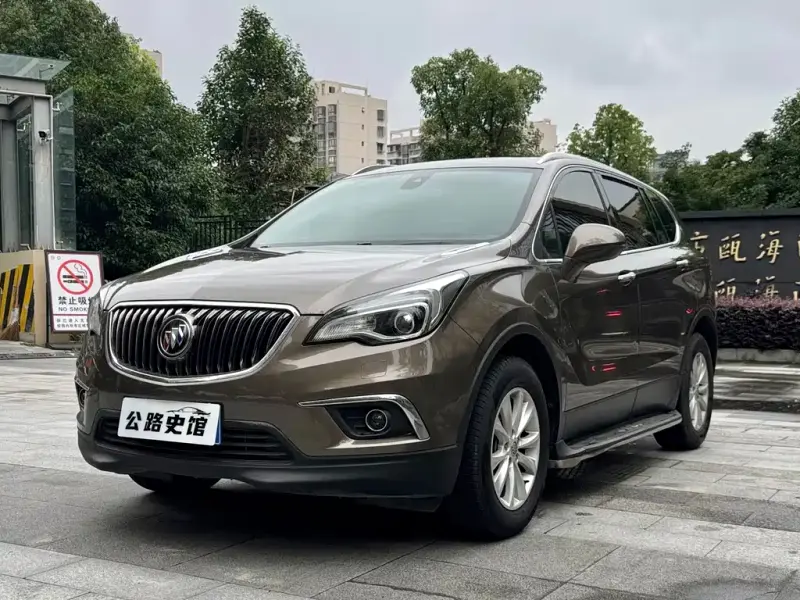 Buick Envision Plus, 2015