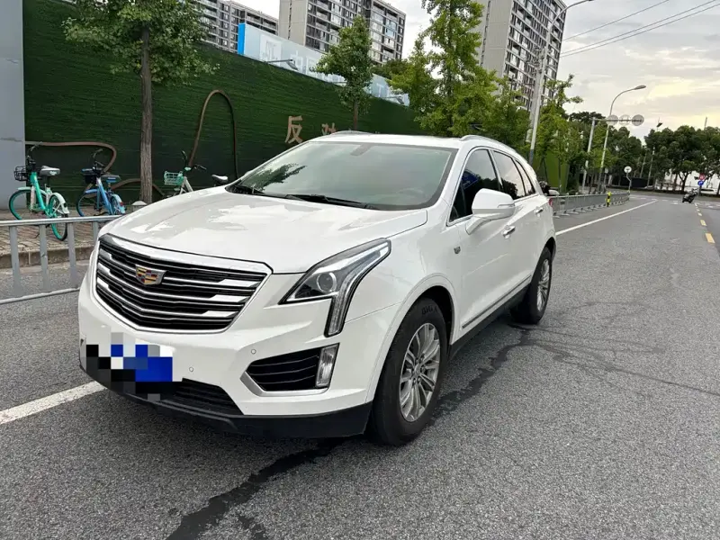 Cadillac XT5, 2017