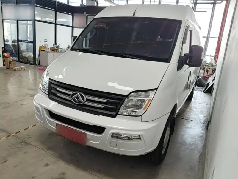 Maxus V80, 2023