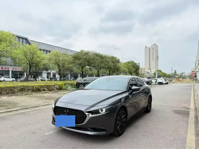 Mazda 3 Axela, 2024