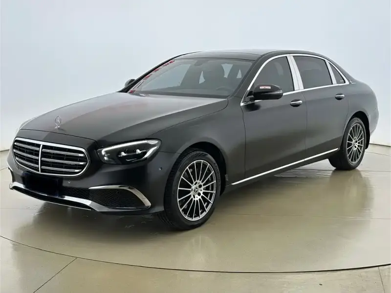 Mercedes-Benz E-Class, 2023