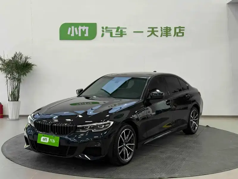 BMW 3 Series, 2022
