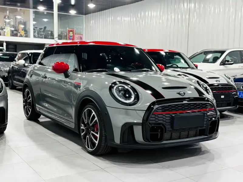 MINI JCW, 2023