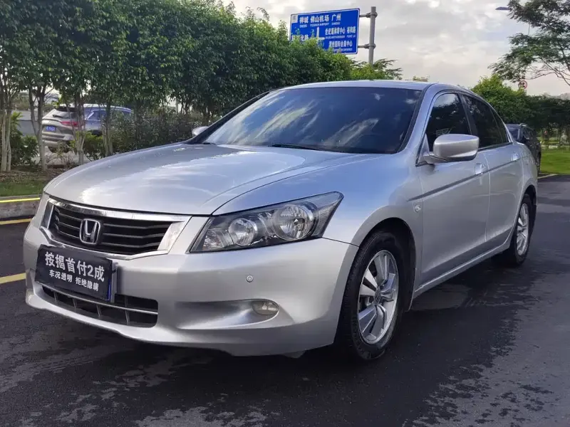 Honda Accord, 2010