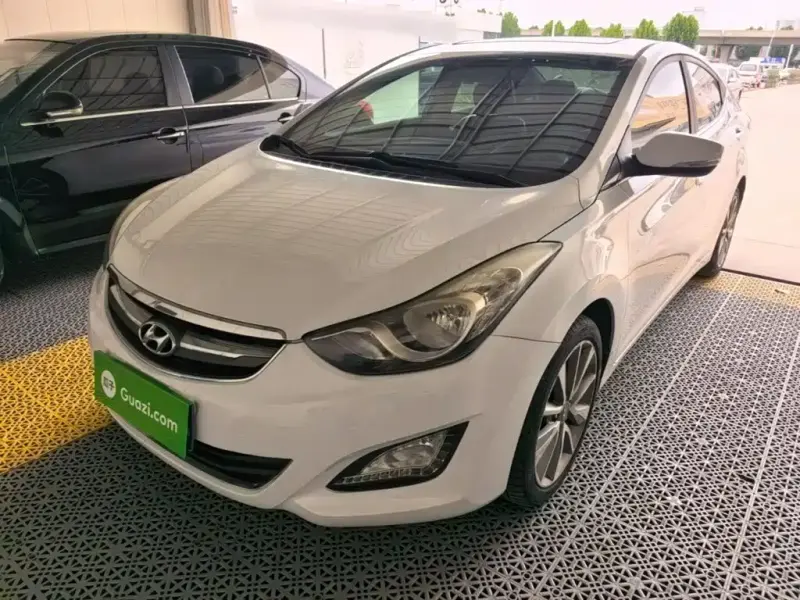 Hyundai Elantra Langdong, 2015