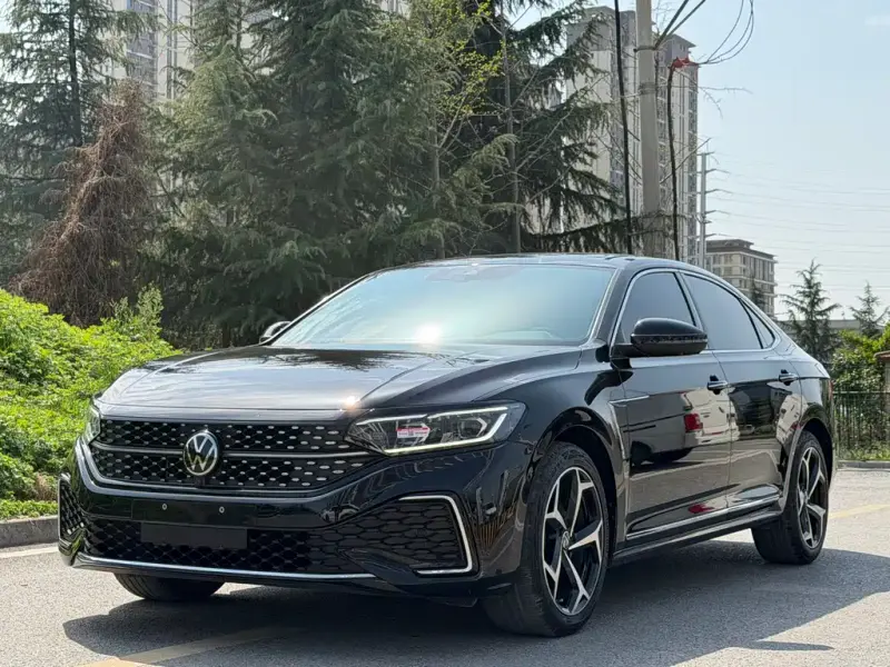 Volkswagen Passat, 2024