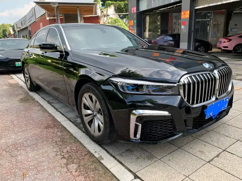 BMW 7 Series, 2012