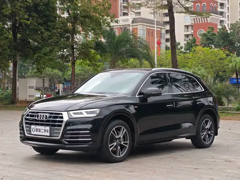 Audi Q5L, 2019