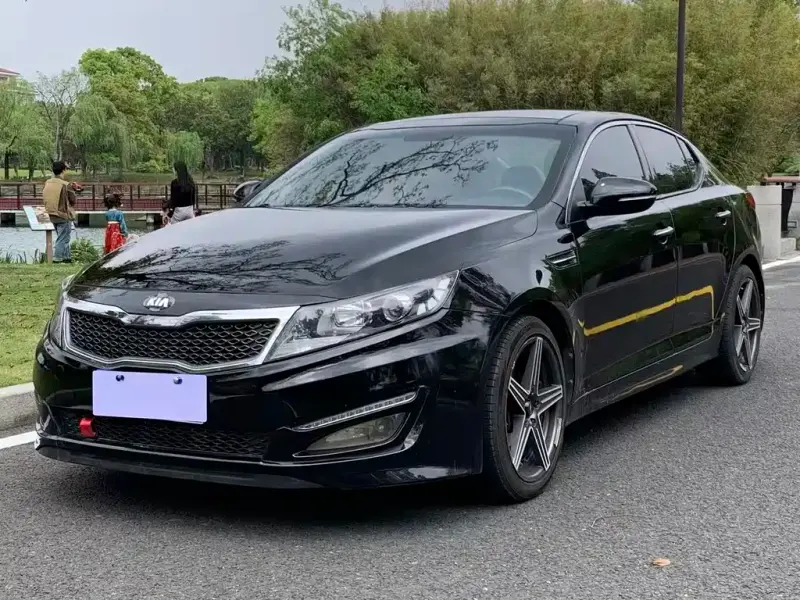 Kia K5, 2012