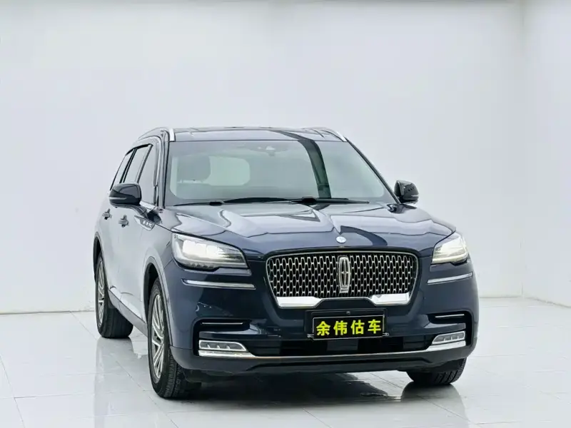 Lincoln Aviator, 2022