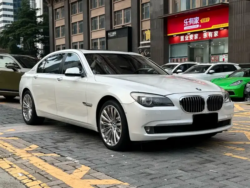 BMW 7 Series, 2013