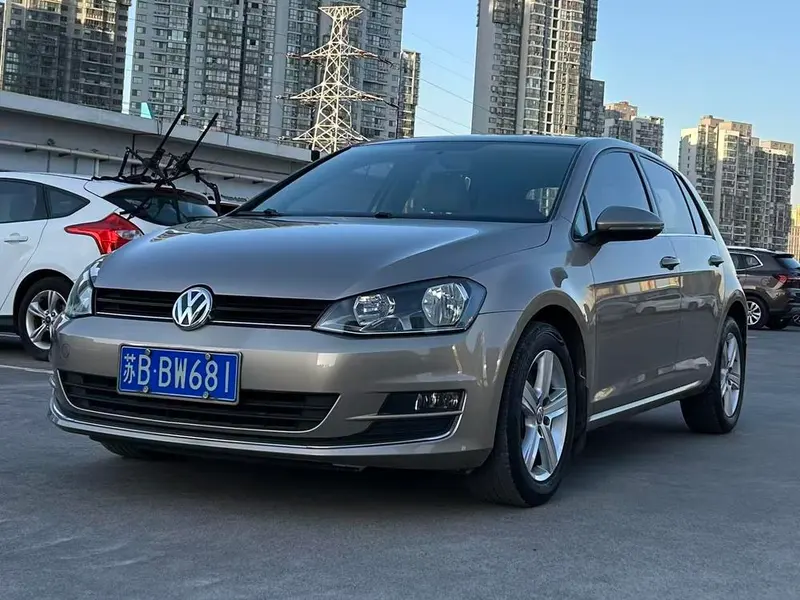 Volkswagen Golf, 2015