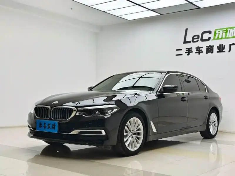 BMW 5 Series, 2019