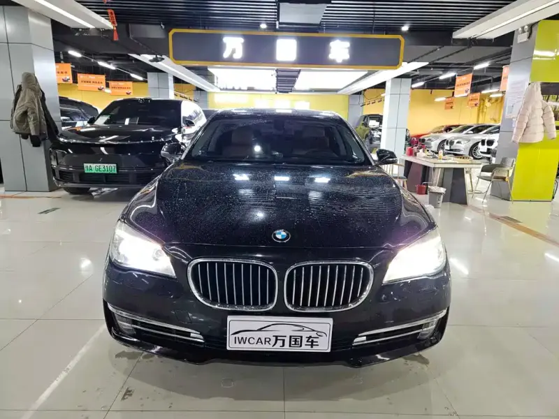 BMW 7 Series, 2013