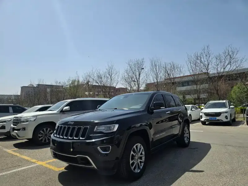 Jeep Grand Cherokee (Import), 2016