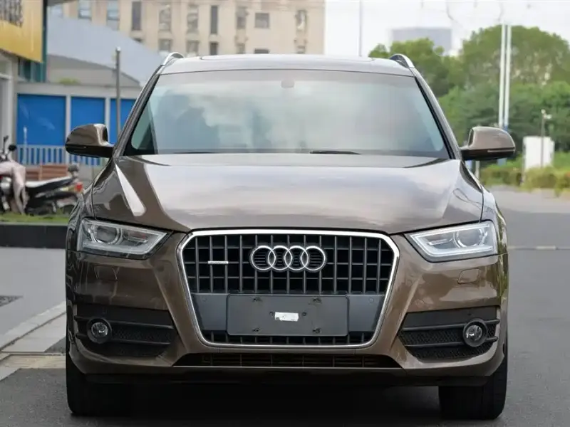 Audi Q3, 2015