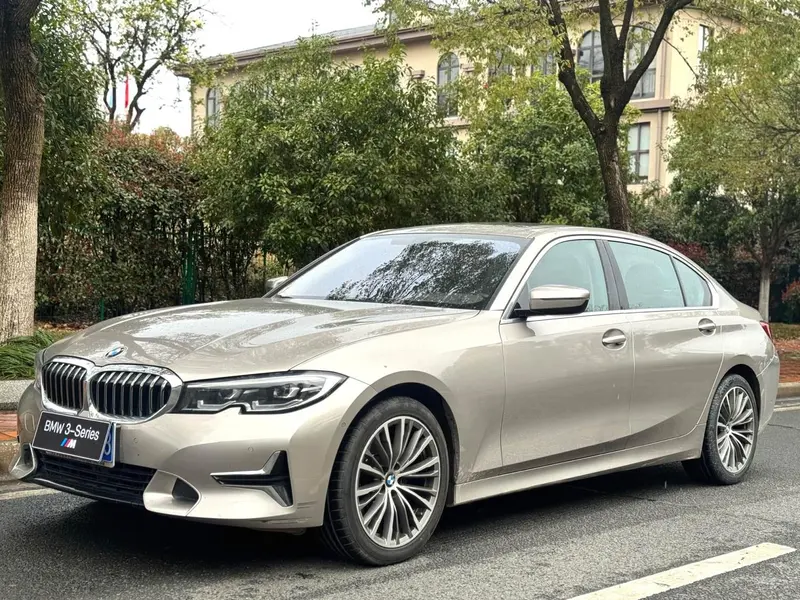 BMW 3-Series, 2020