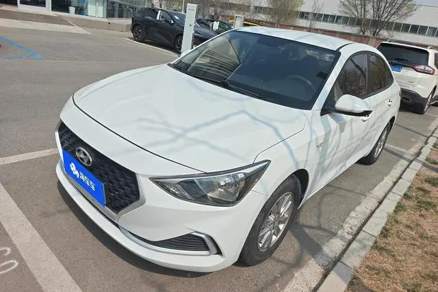 Hyundai Elantra Yuedong, 2020