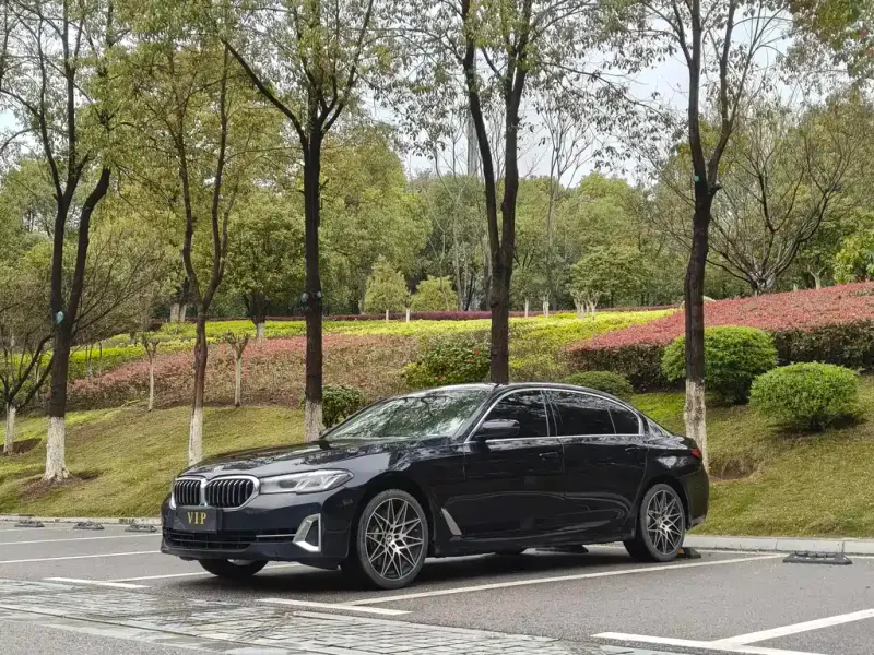 BMW 5 Series, 2023
