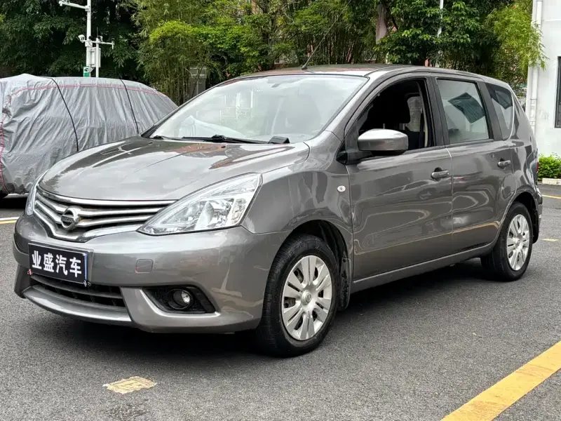 Nissan Livina, 2014