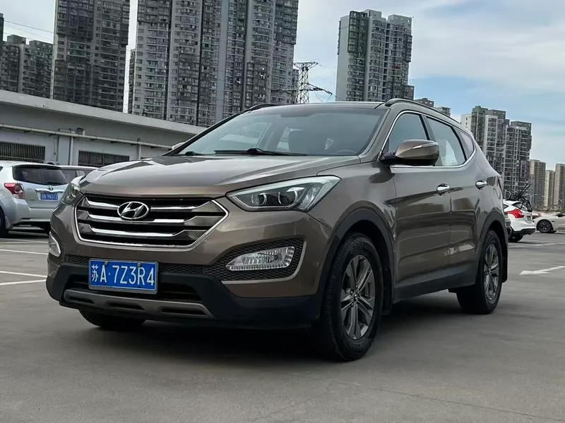 Hyundai Santa Fe, 2013