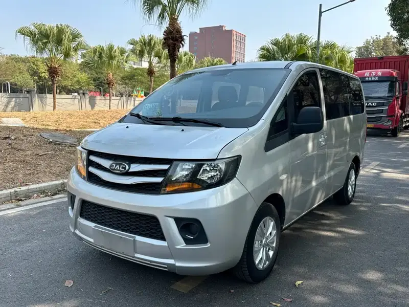 JAC Refine Refine M3, 2018
