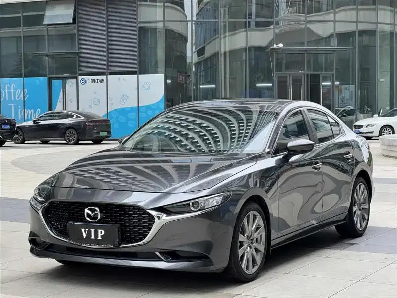 Mazda 3 Axela, 2022 — фото 1