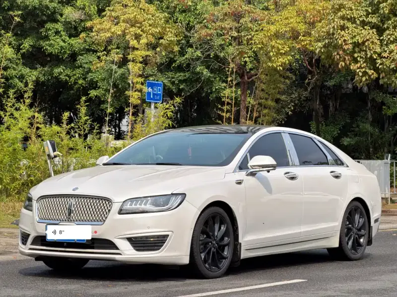 Lincoln MKZ, 2021