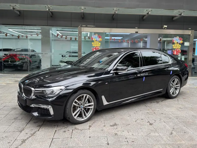 BMW 7-Series, 2018