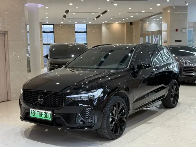Volvo XC60 PHEV, 2024