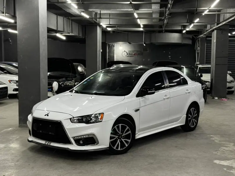 Mitsubishi Lancer EX, 2016
