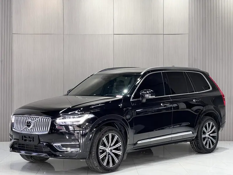 Volvo XC90 PHEV, 2022