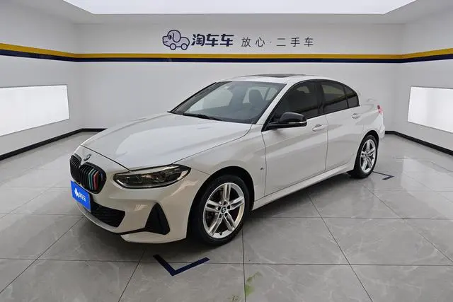 BMW 1-Series, 2021