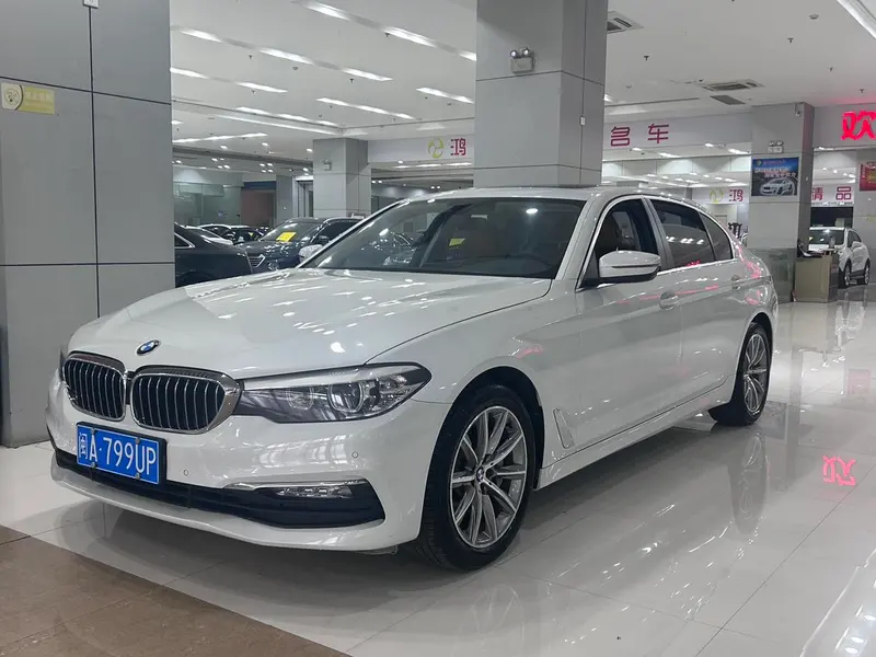 BMW 5-Series, 2018