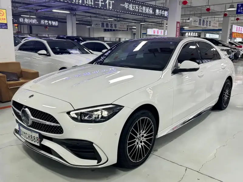 Mercedes-Benz C-Class, 2025