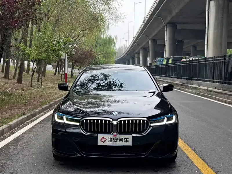 BMW 5 Series, 2022