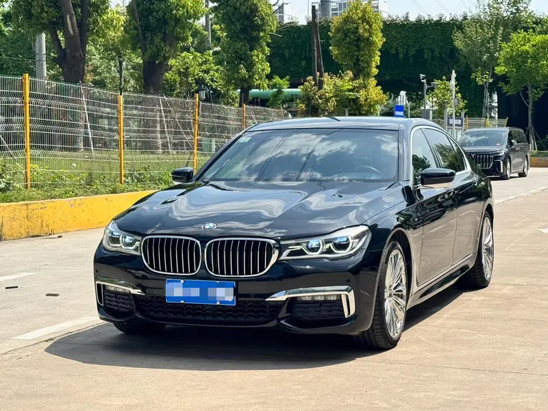 BMW 7-Series, 2018