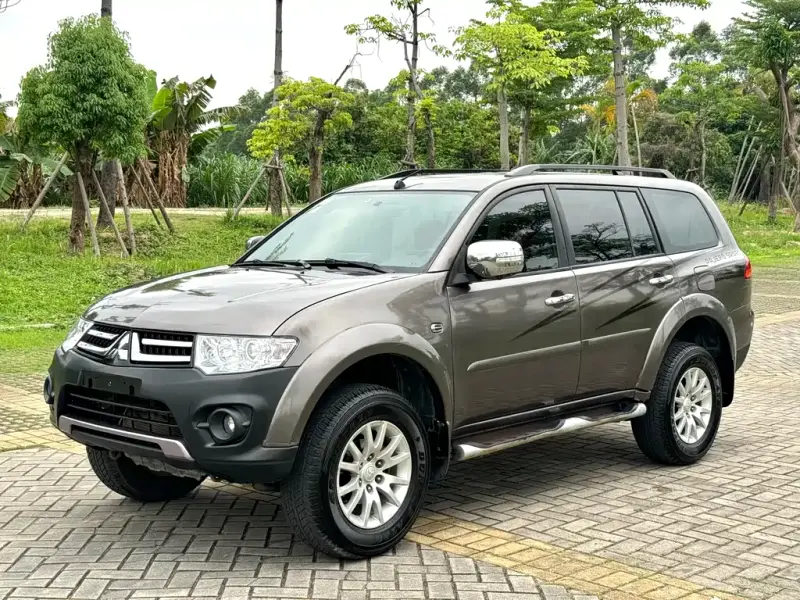 Mitsubishi Pajero Sport, 2015