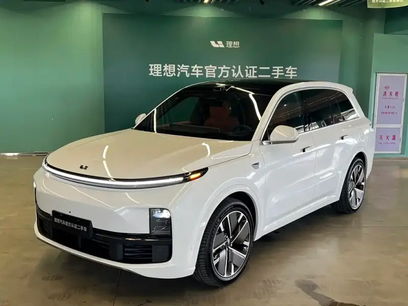 Li Auto Li L8, 2025