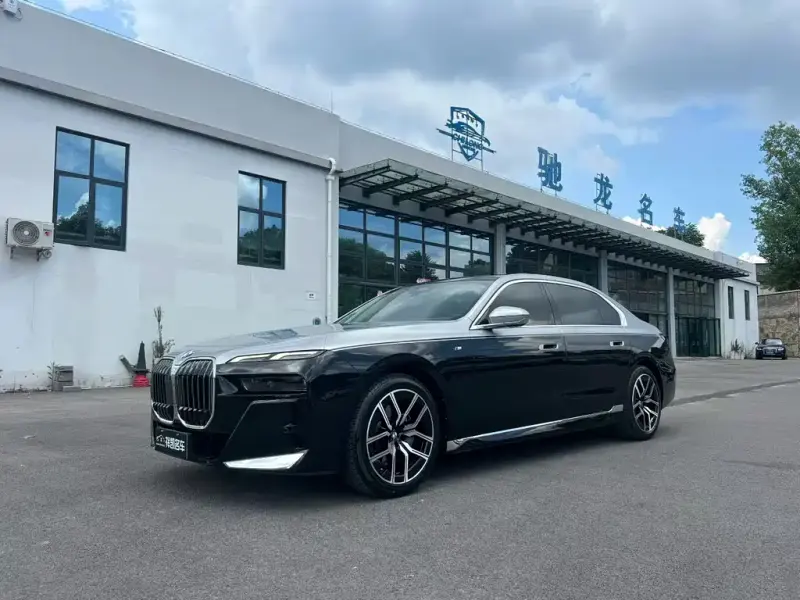 BMW 7 Series, 2023